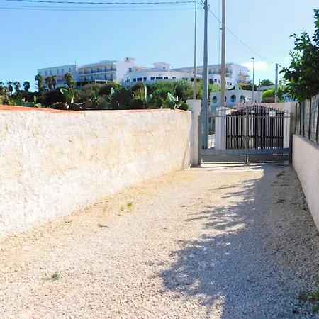 Brezza Marina Fronte Mare Holiday home